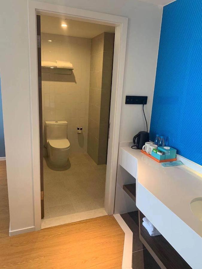 Holiday Inn Express Shanghai Baoyang By Ihg Eksteriør bilde