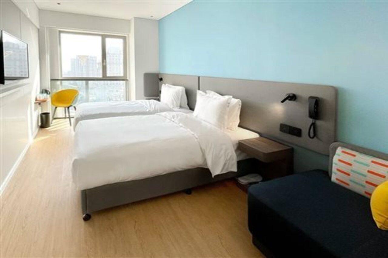 Holiday Inn Express Shanghai Baoyang By Ihg Eksteriør bilde